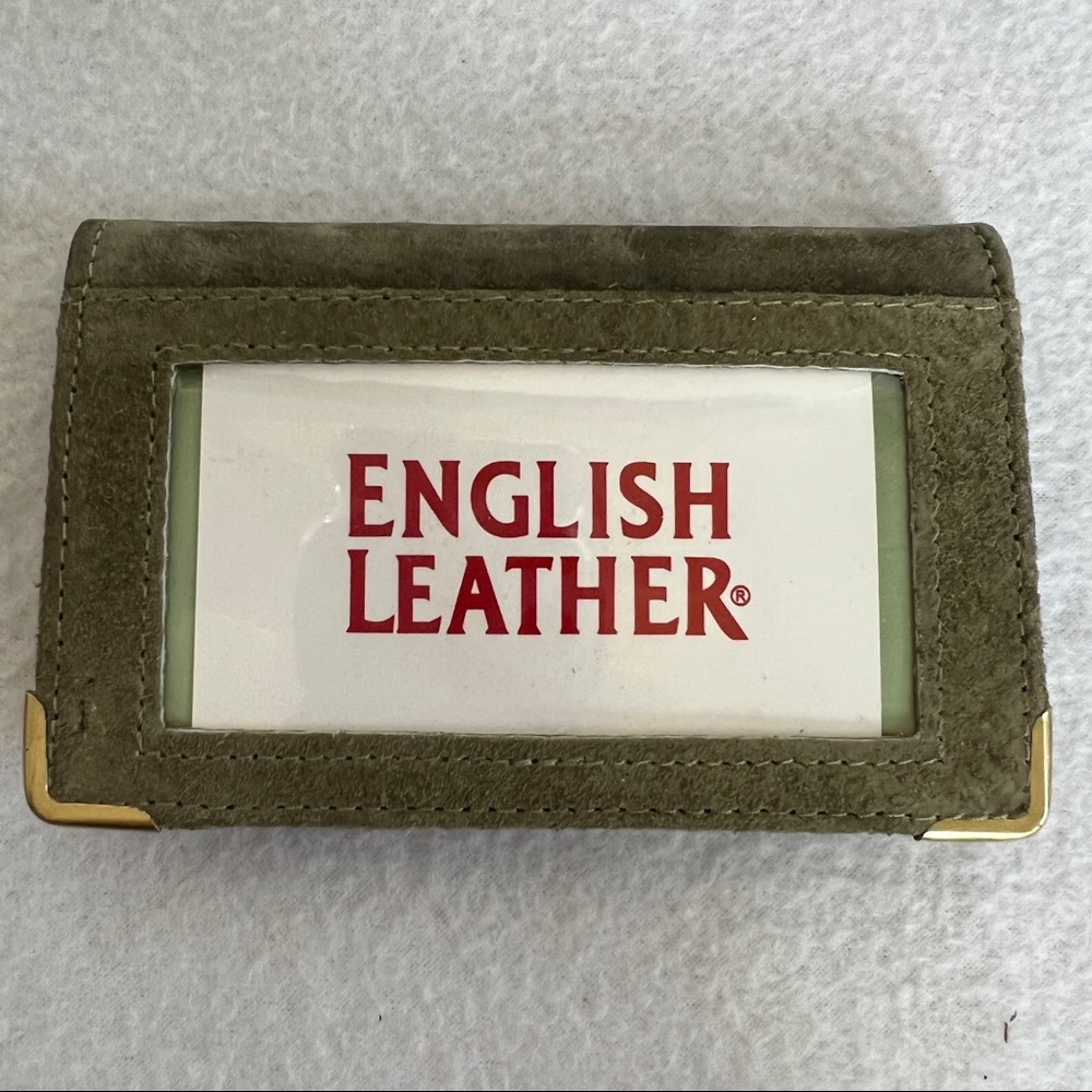 NWOT English Leather Genuine Suede ZIP Wallet